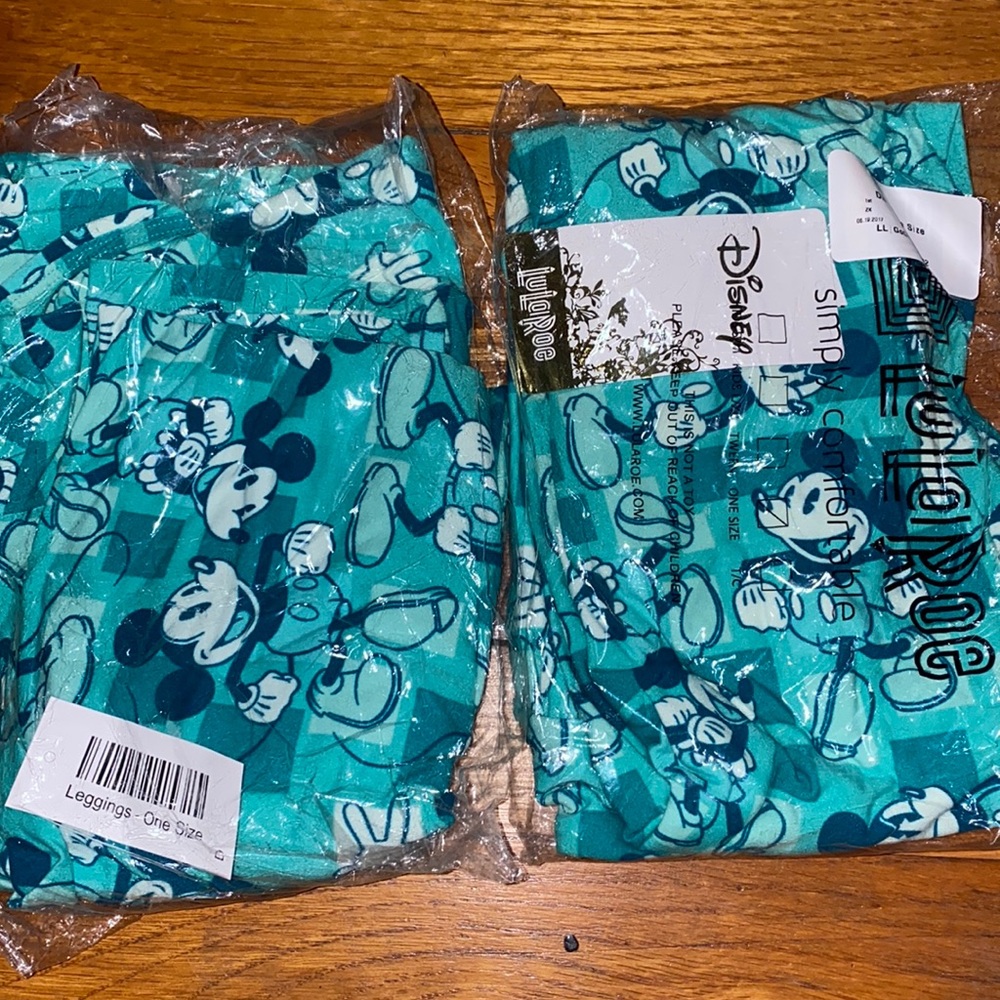 New Disney lularoe leggings. Size OS/one size. Mickey